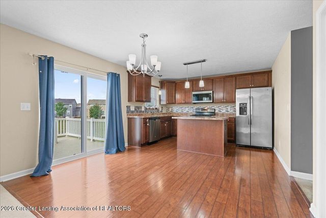 6744 Castleton Drive, Grand Ledge, MI 48837