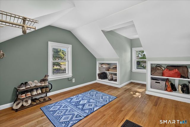 52 Hillside Avenue, West Haven, CT 06516