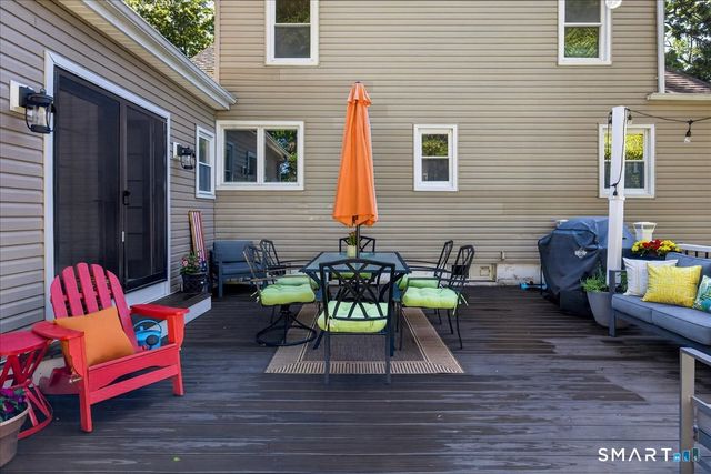52 Hillside Avenue, West Haven, CT 06516