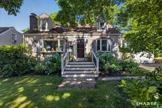 52 Hillside Avenue, West Haven, CT 06516