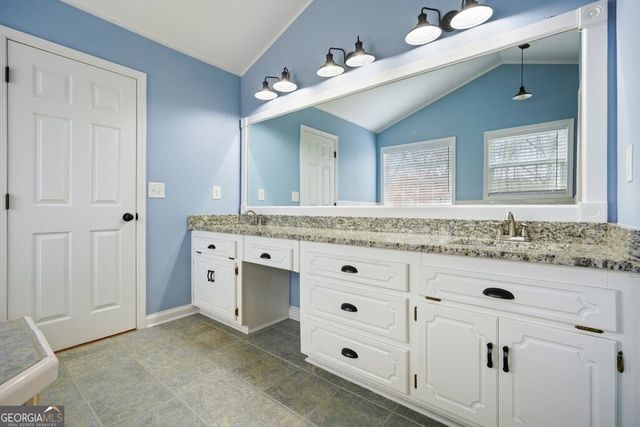 1037 Queensbury Run, Acworth, GA 30102