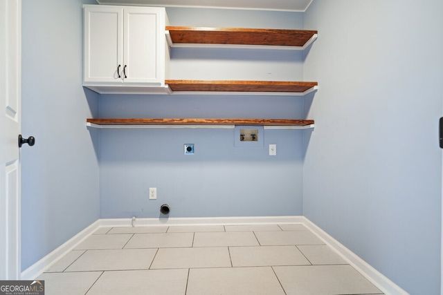 1037 Queensbury Run, Acworth, GA 30102