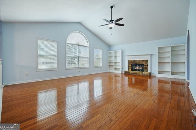 1037 Queensbury Run, Acworth, GA 30102