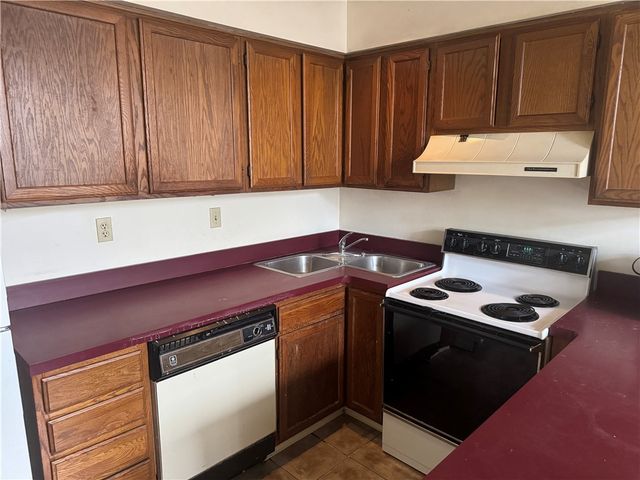 409 La Grange Avenue UN203, Rochester, NY 14615