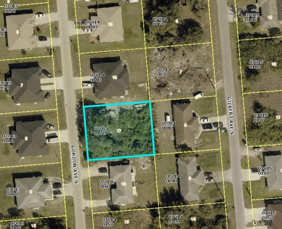 162/164 Milwaukee BLVD, Lehigh Acres, FL 33974