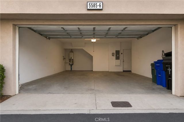 5585 Kate Way 6, Fontana, CA 92336