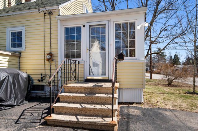 51 Richardson Street, Rochester, NH 03867