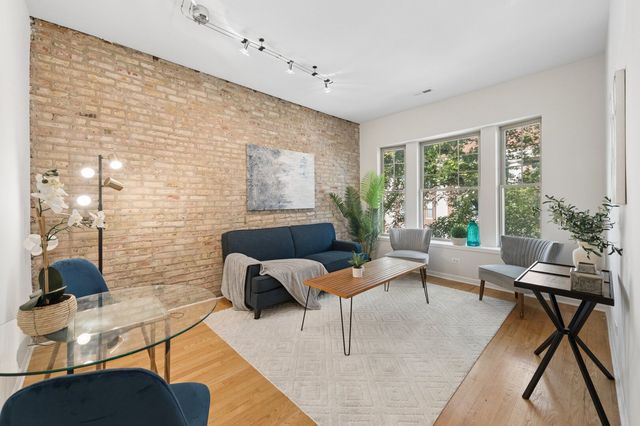 2478 N Albany Avenue 3, Chicago, IL 60647