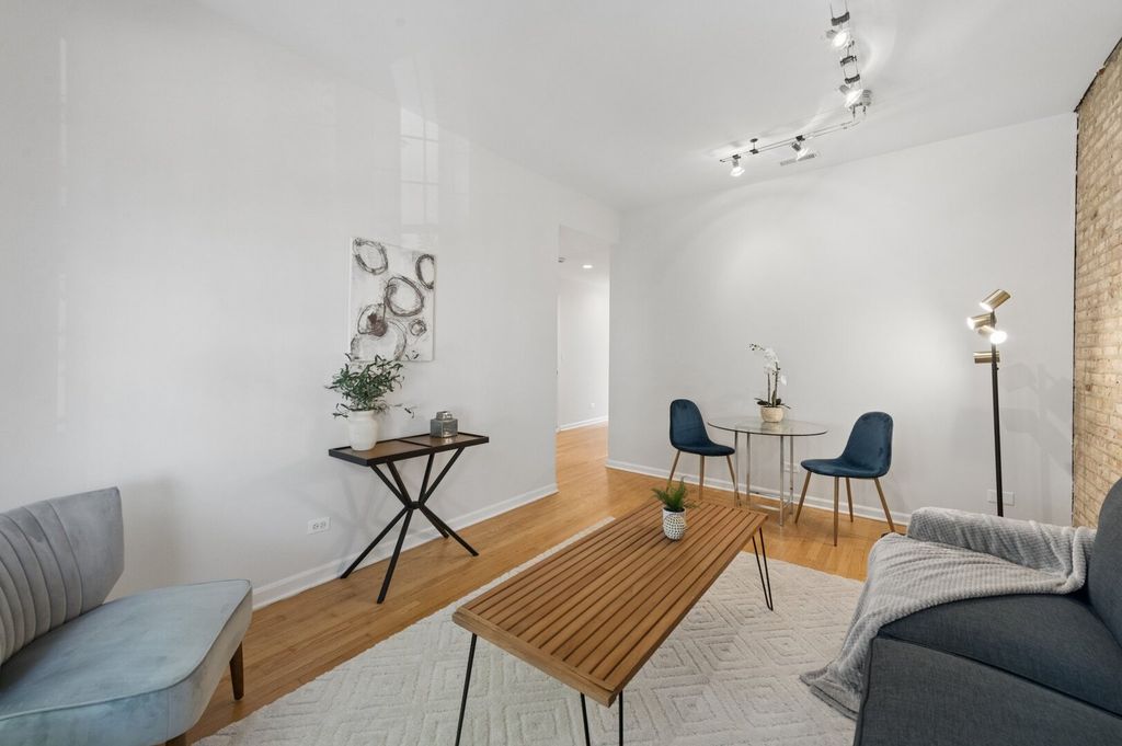 2478 N Albany Avenue 3, Chicago, IL 60647 — photo 4