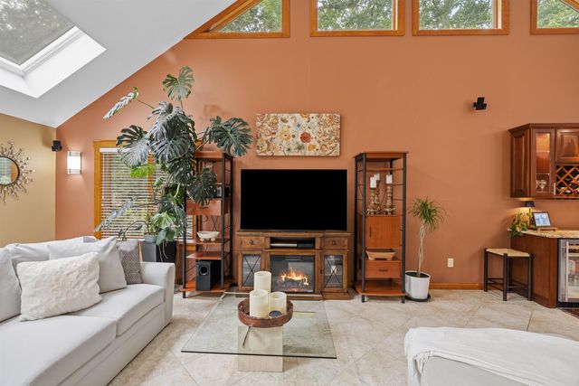 200 Wheel Wright Road, Hampstead, NH 03841