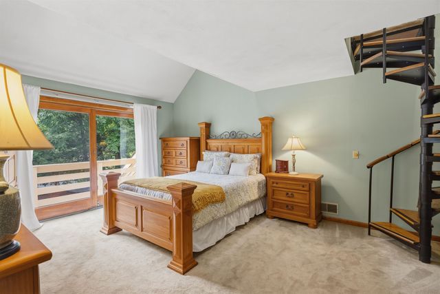 200 Wheel Wright Road, Hampstead, NH 03841
