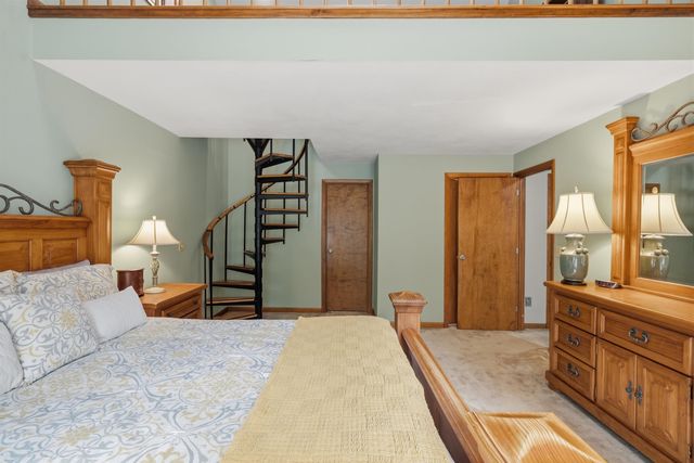 200 Wheel Wright Road, Hampstead, NH 03841