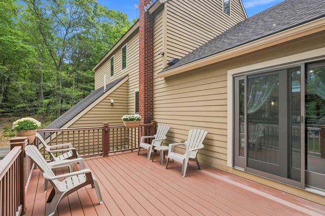 200 Wheel Wright Road, Hampstead, NH 03841