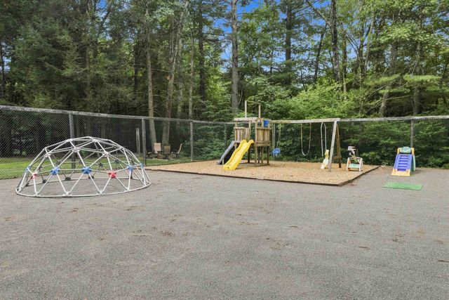 200 Wheel Wright Road, Hampstead, NH 03841