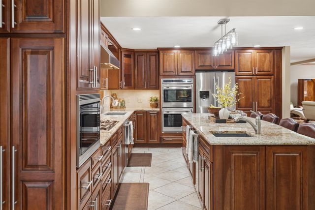 200 Wheel Wright Road, Hampstead, NH 03841