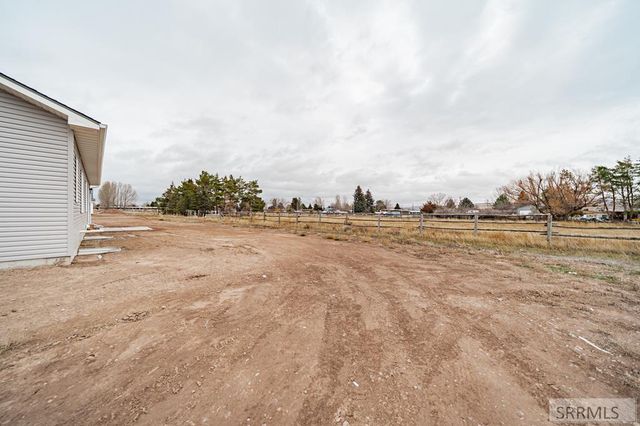 3985 Mountain Bluebird Way, Ammon, ID 83406