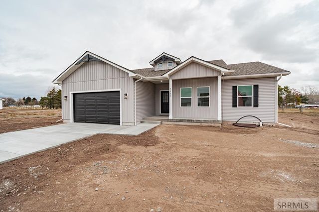3985 Mountain Bluebird Way, Ammon, ID 83406