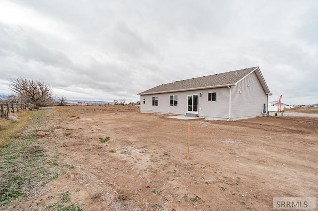 3985 Mountain Bluebird Way, Ammon, ID 83406