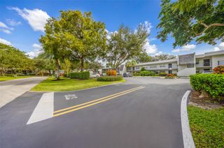 800 E Cypress Ln 206, Pompano Beach, FL 33069