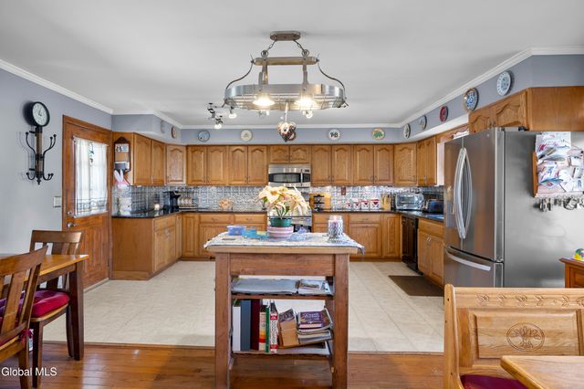 392 Gurn Springs Road, Wilton, NY 12831