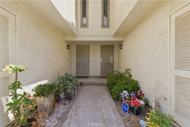 5577 Pioneer Boulevard 9, Whittier, CA 90601