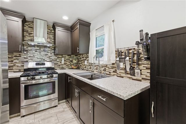 5577 Pioneer Boulevard 9, Whittier, CA 90601
