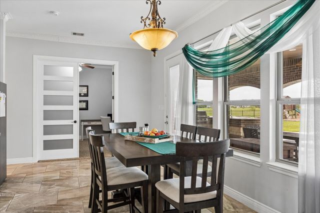 527 Lily Lane, Rosharon, TX 77583
