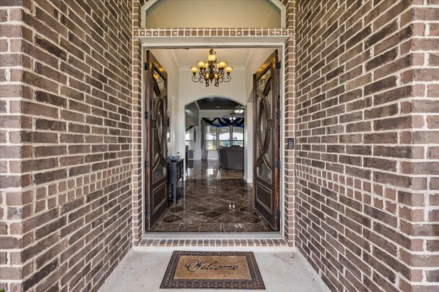 527 Lily Lane, Rosharon, TX 77583