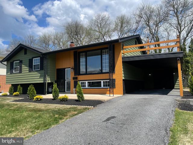 104 LARKSPUR RD, Newark, DE 19711