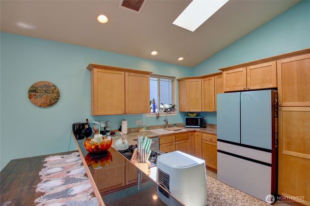 3 Sweetclover Circle, Bellingham, WA 98229