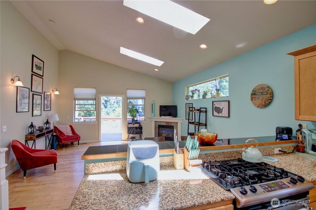 3 Sweetclover Circle, Bellingham, WA 98229