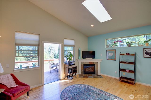 3 Sweetclover Circle, Bellingham, WA 98229