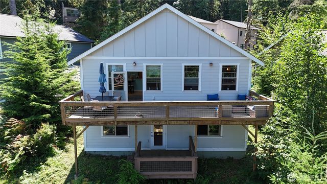 3 Sweetclover Circle, Bellingham, WA 98229