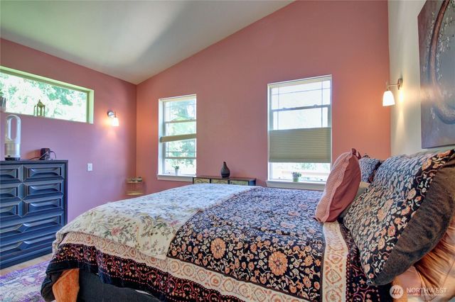 3 Sweetclover Circle, Bellingham, WA 98229