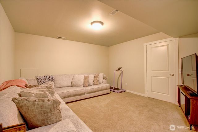 3 Sweetclover Circle, Bellingham, WA 98229