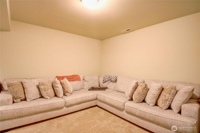 3 Sweetclover Circle, Bellingham, WA 98229