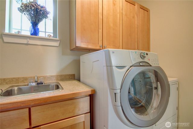 3 Sweetclover Circle, Bellingham, WA 98229