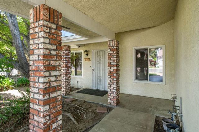 1305 Barbara Street, Selma, CA 93662