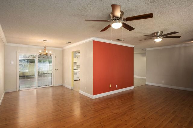 1305 Barbara Street, Selma, CA 93662