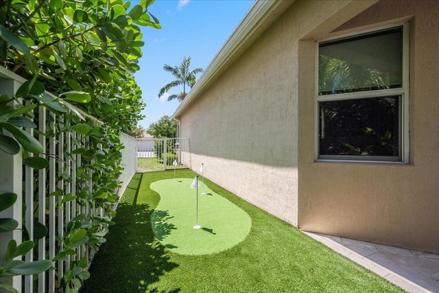 8152 Butler Greenwood Drive, Royal Palm Beach, FL 33411