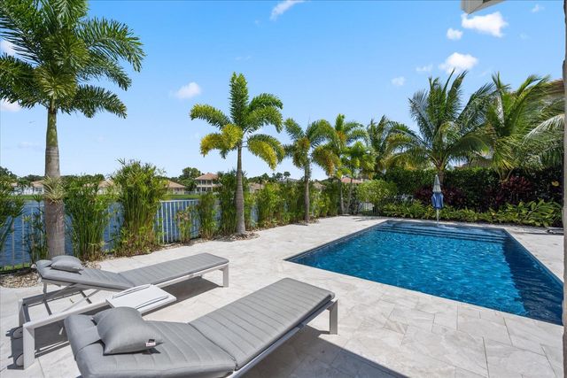 8152 Butler Greenwood Drive, Royal Palm Beach, FL 33411