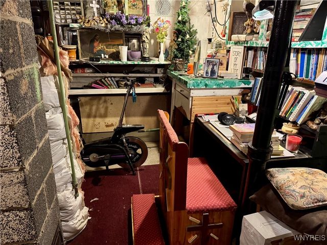 84 Loretto Drive, Cheektowaga, NY 14225