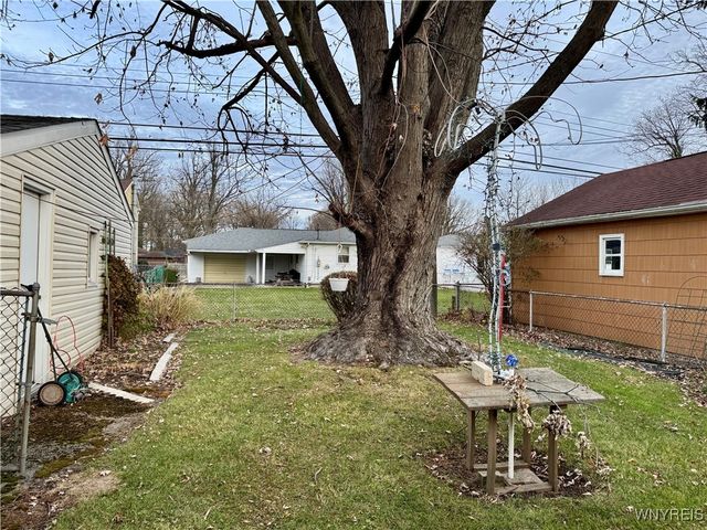 84 Loretto Drive, Cheektowaga, NY 14225