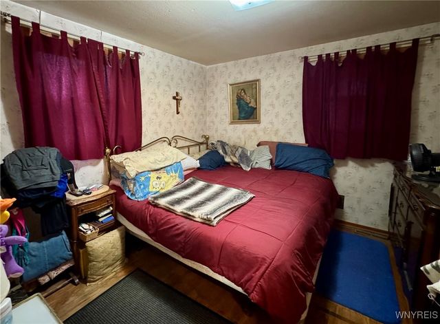 84 Loretto Drive, Cheektowaga, NY 14225