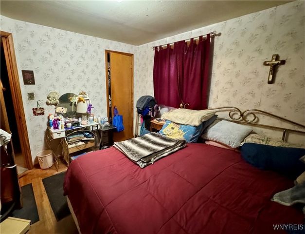 84 Loretto Drive, Cheektowaga, NY 14225