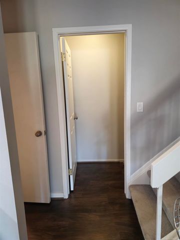 1549 S Hill Boulevard, Bloomfield Hills, MI 48304