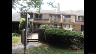 1549 S Hill Boulevard, Bloomfield Hills, MI 48304