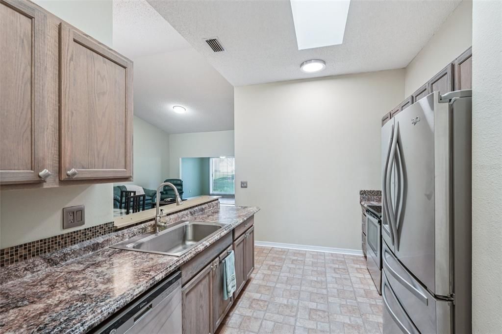 Image 12 of property listing at 2411 NANTUCKET HARBOR LOOP, Sun City Center, FL 33573