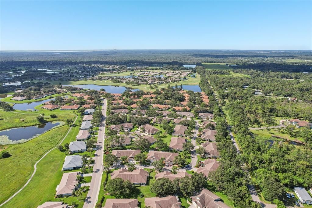 Image 34 of property listing at 2411 NANTUCKET HARBOR LOOP, Sun City Center, FL 33573