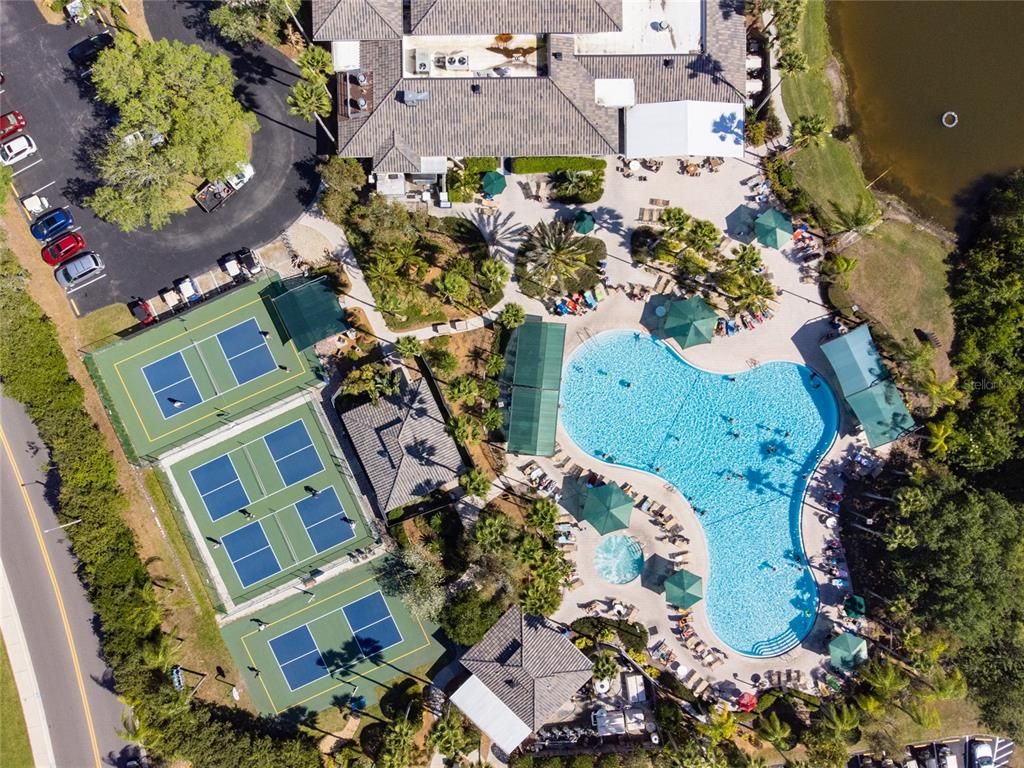Image 42 of property listing at 2411 NANTUCKET HARBOR LOOP, Sun City Center, FL 33573